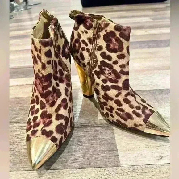 Shoedazzle Women Leopard Bootie Boots Size 7 - Picture 4 of 10